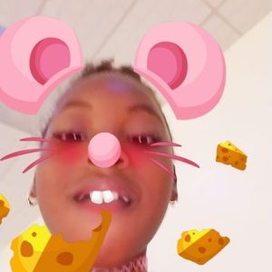 Meet your Posher, Carline